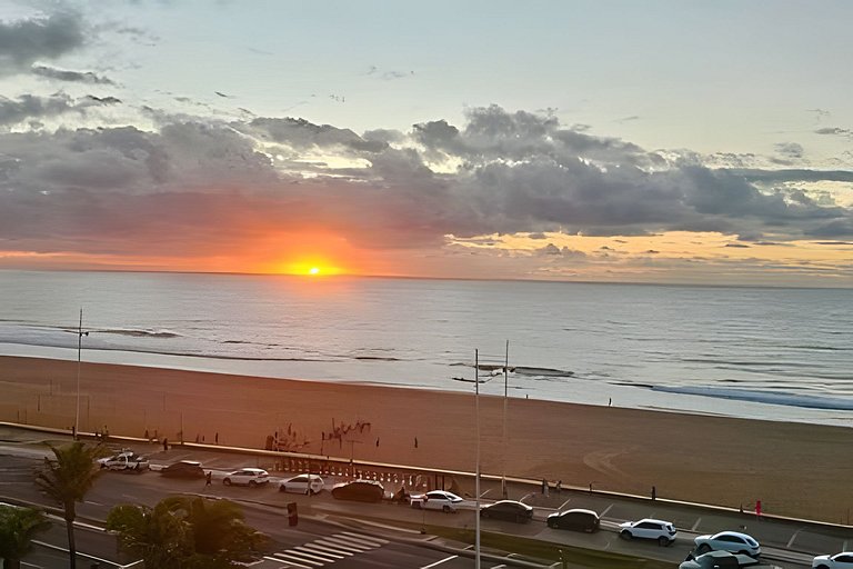 Art Studio - Praia de Armação - 30 m C/Varanda 424