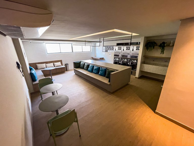 Experience Salvador at Art1029: Comfort and Rooftop