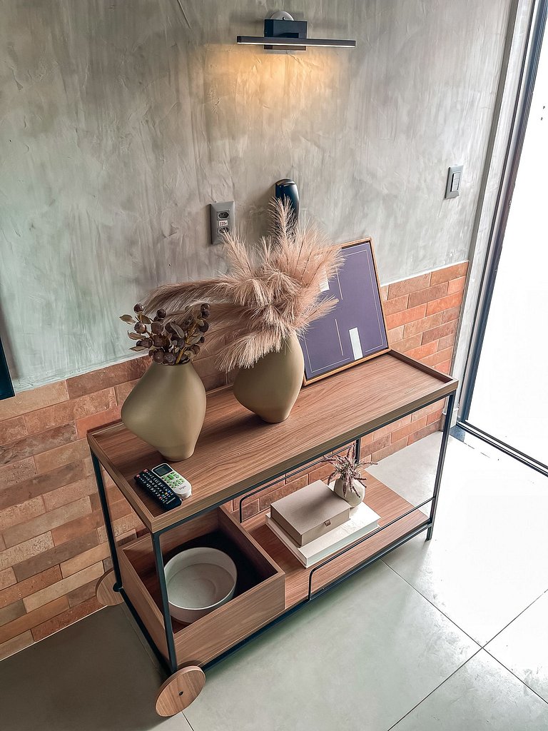Experience Salvador at Art1029: Comfort and Rooftop