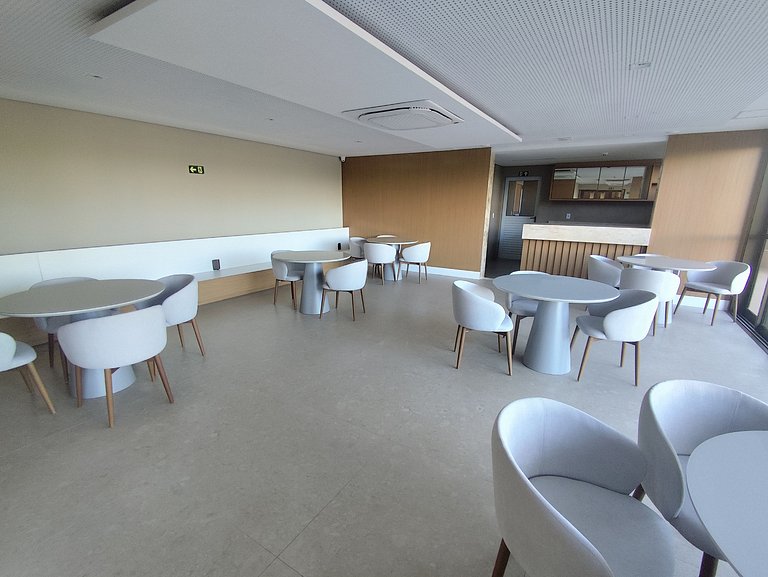 Design e Vista Deslumbrante: Flat em Buraquinho