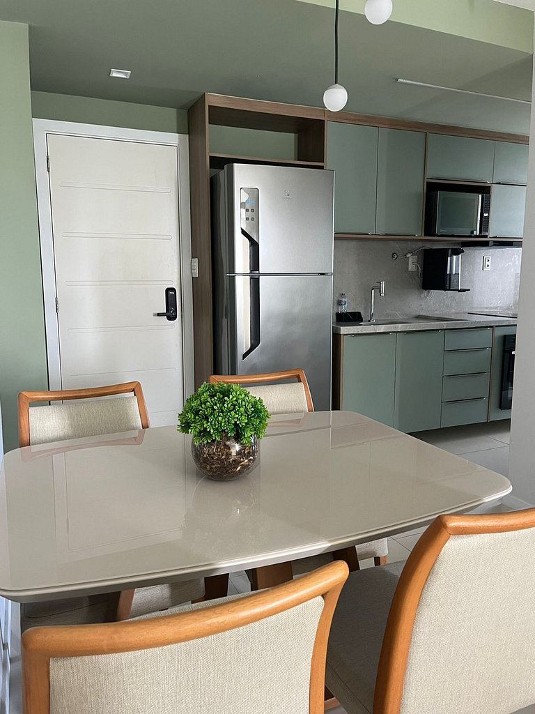 Duetto Barra 1204: Luxo e Lazer a 400m da Praia!