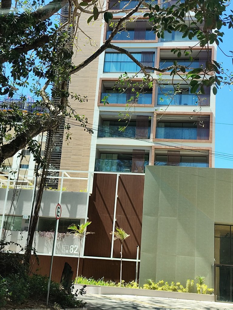 Studio LIT 760: Vista Mar e Rooftop Aquecido (4p)