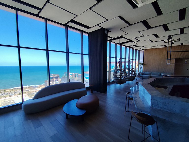 Studio LIT 760: Vista Mar e Rooftop Aquecido (4p)