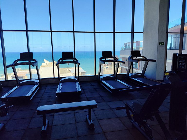 Studio LIT 760: Vista Mar e Rooftop Aquecido (4p)