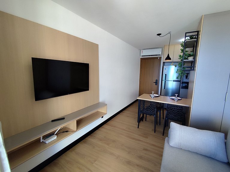 Studio LIT 760: Vista Mar e Rooftop Aquecido (4p)