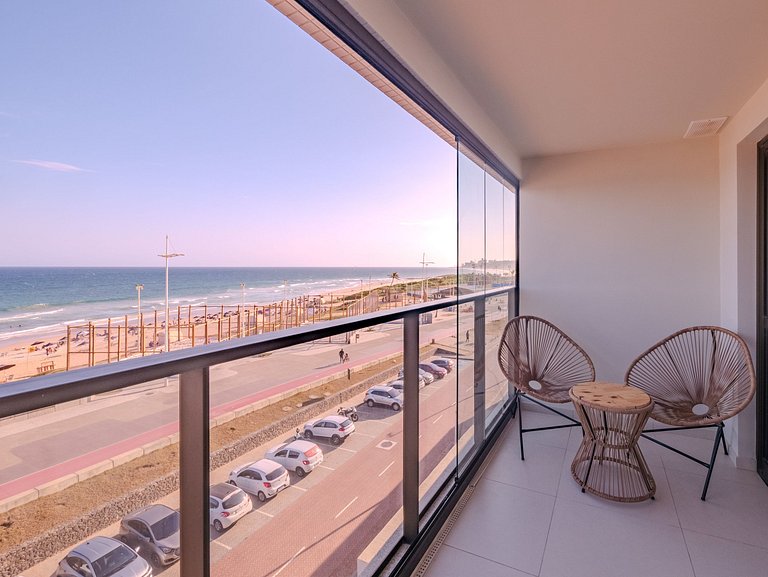 Smart Corsário 326: Quarto e Sala Frente Mar