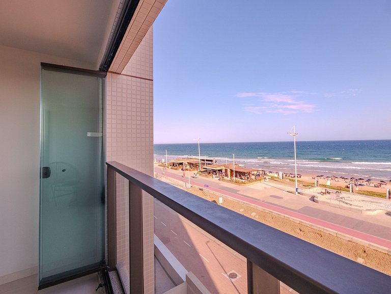 Smart Corsário 326: Quarto e Sala Frente Mar